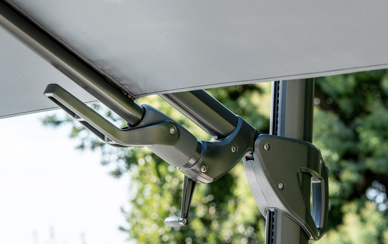 Parasol déporté 3x3 m octogonal Royal Deluxe anthracite | Royal Garden®